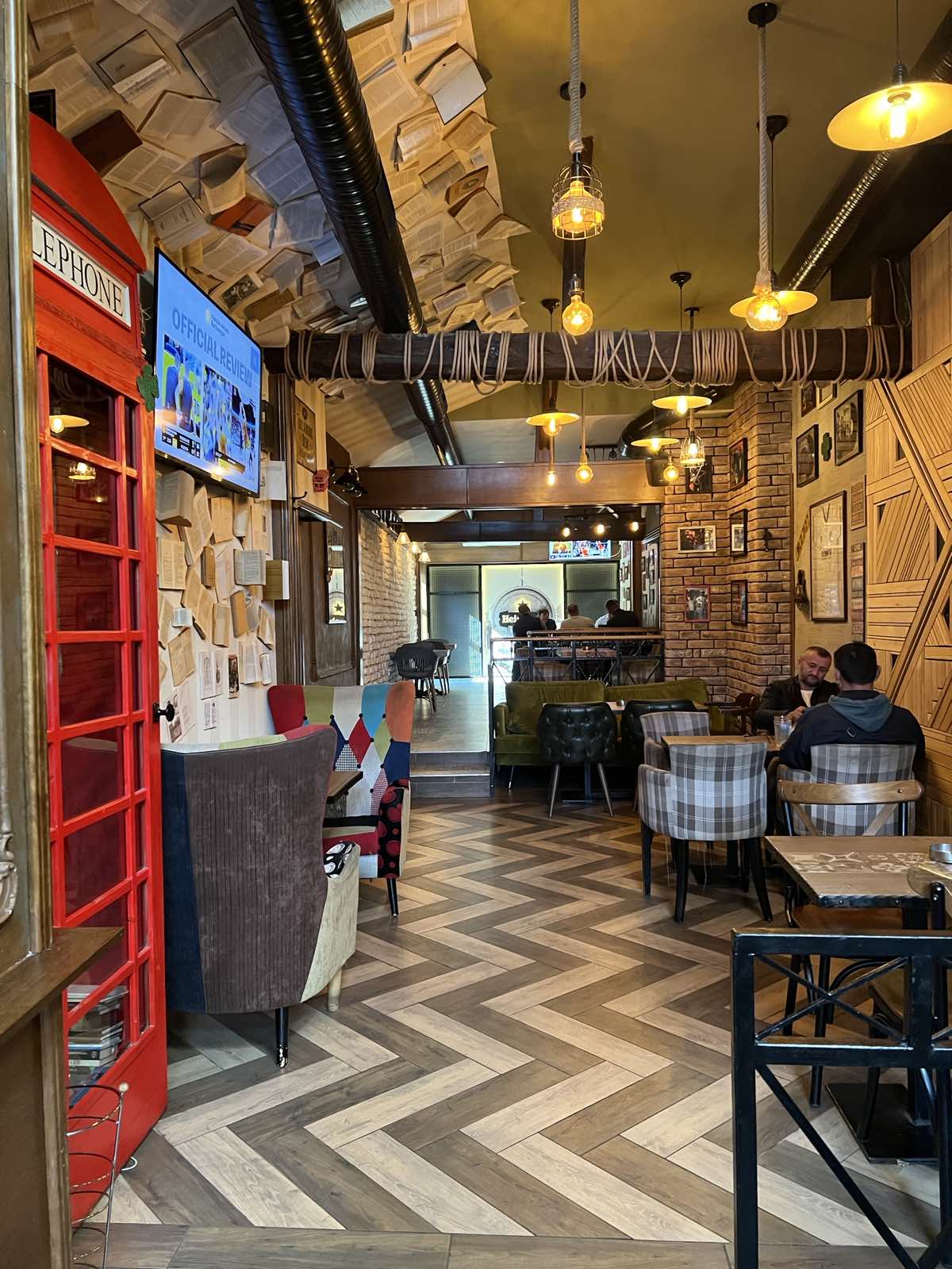 Bridge Pub