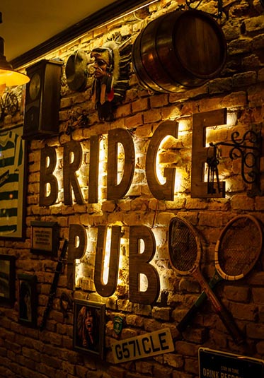 Bridge Pub 2