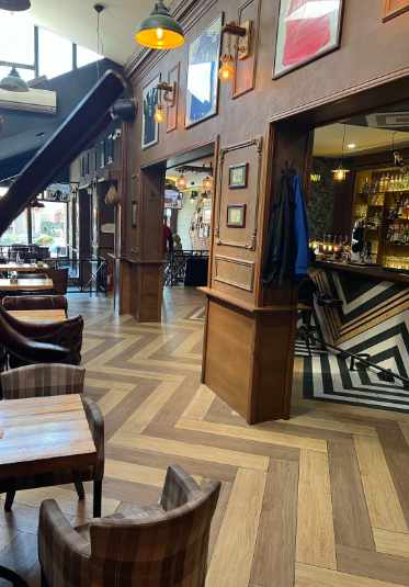 Bridge Pub 8
